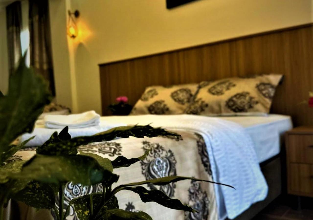 Hotel By Historia Provincia di Provincia di Istanbul Esterno foto